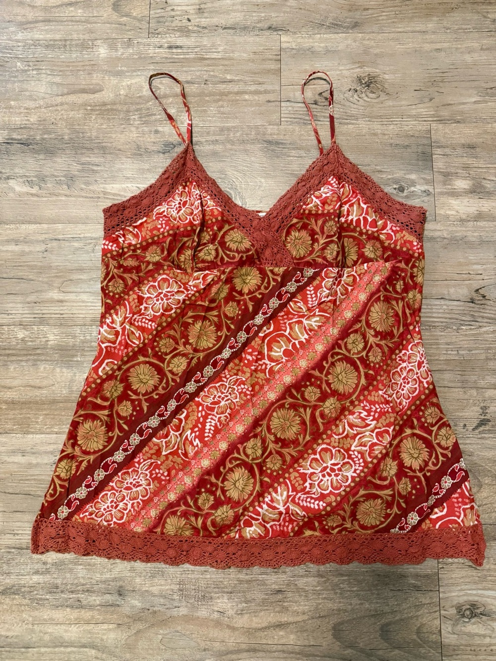Maurices Red Floral Cami with Gold-Tone Floral Print Vintage Y2K